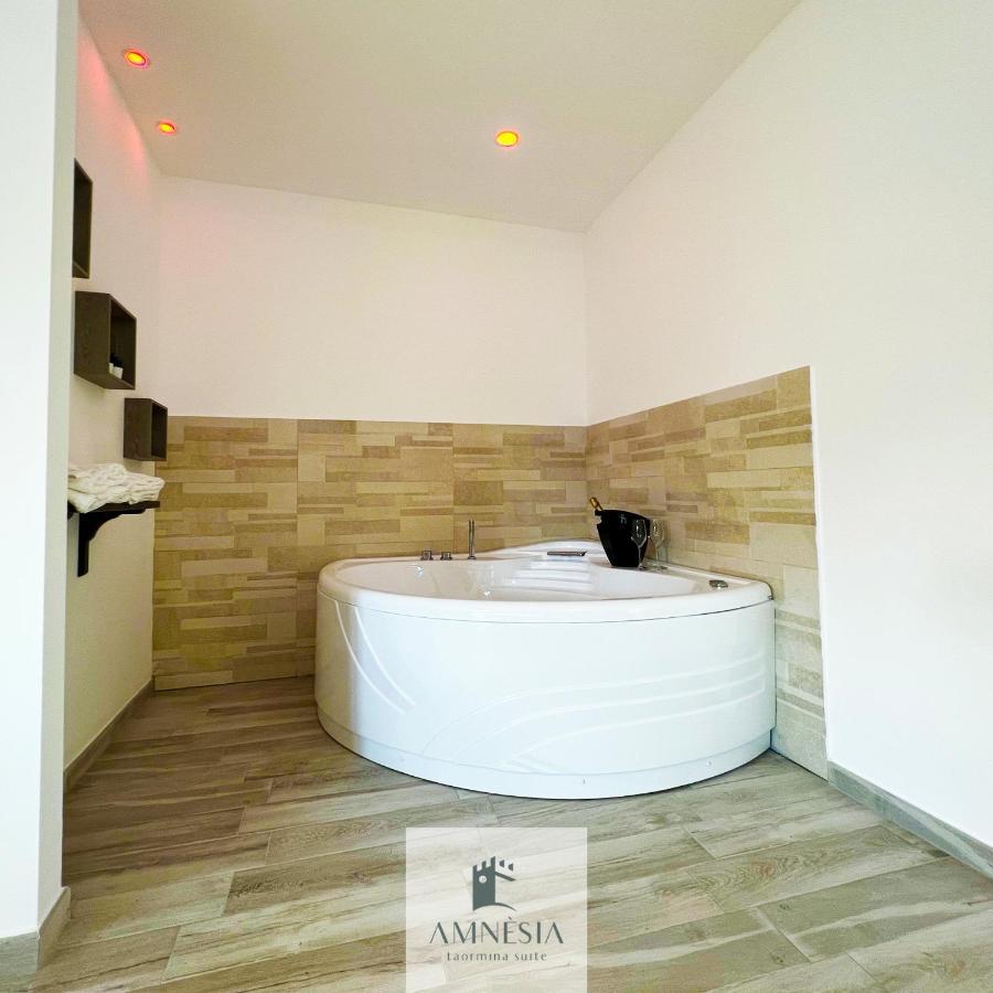 Amnesia Taormina Suite Buitenkant foto
