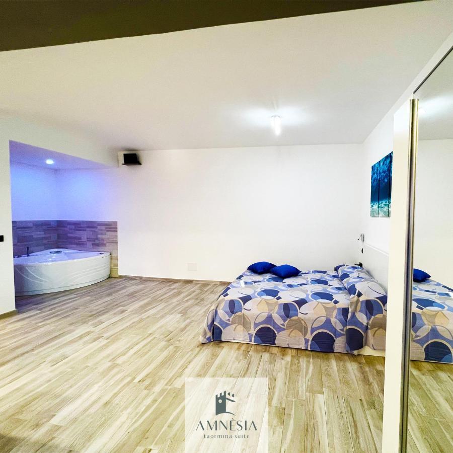 Amnesia Taormina Suite Buitenkant foto